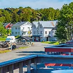 Sandvika Camping Village de vacances Kabelvåg