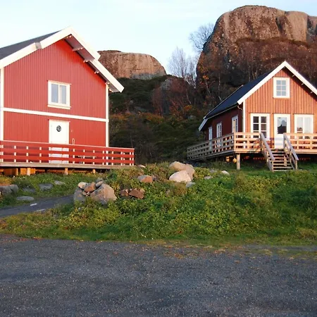 Aldeamento Turístico Sandvika Camping