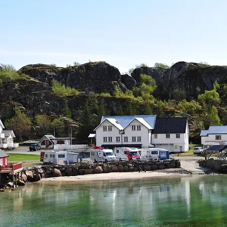 Aldeamento Turístico Sandvika Camping Kabelvåg