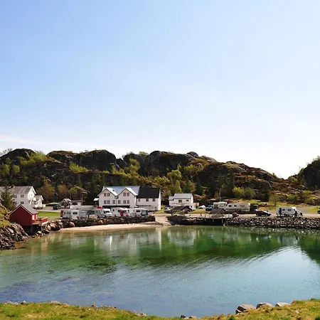 Village de vacances Sandvika Camping *