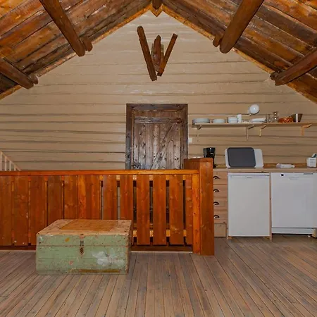 Aldeamento Turístico Sandvika Camping *
